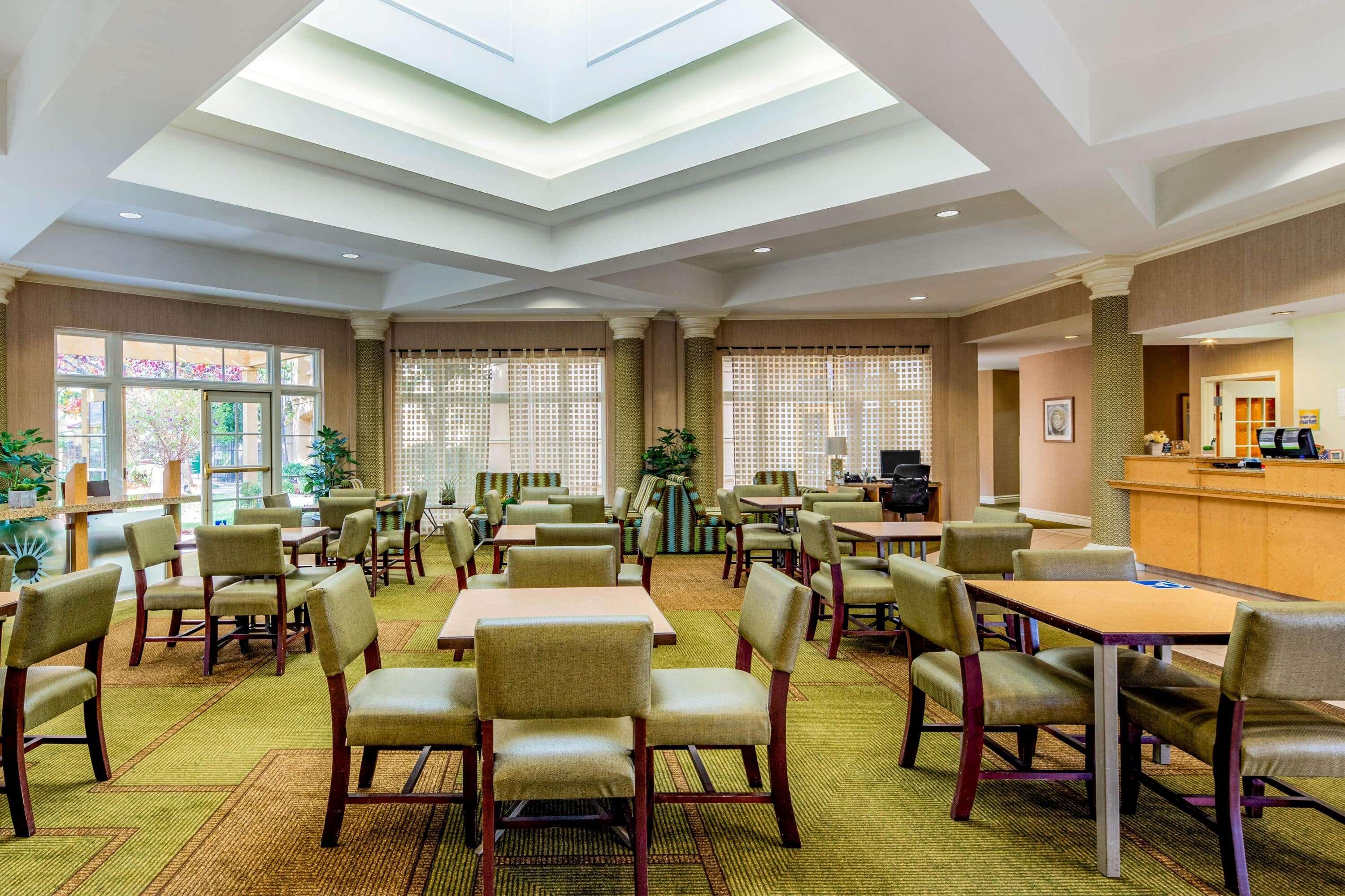 La Quinta By Wyndham Fremont / Silicon Valley Bagian luar foto