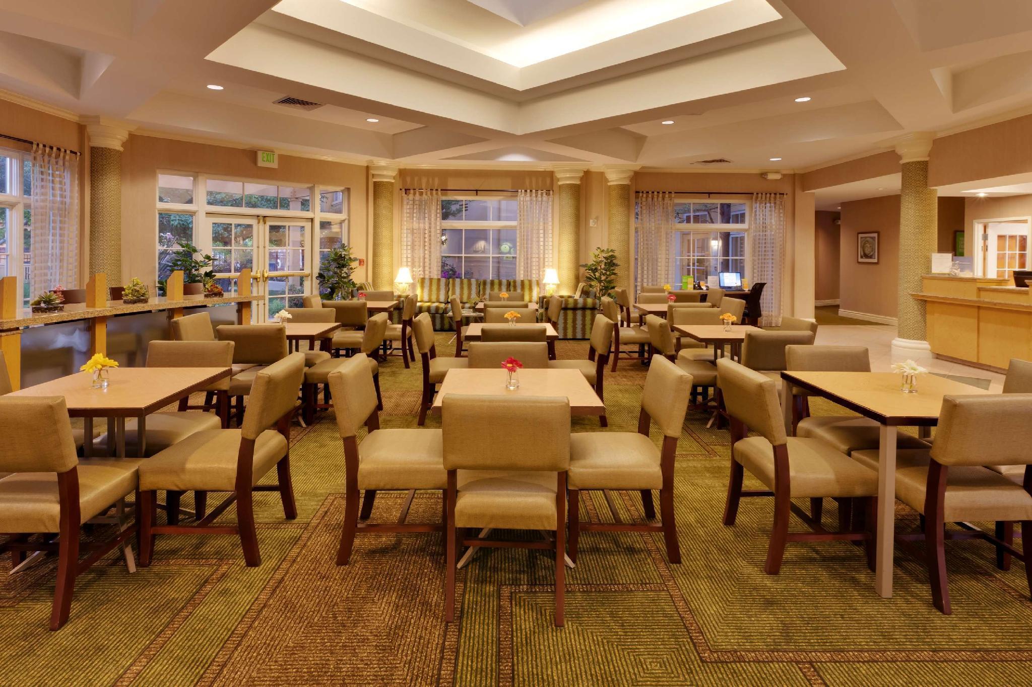 La Quinta By Wyndham Fremont / Silicon Valley Bagian luar foto