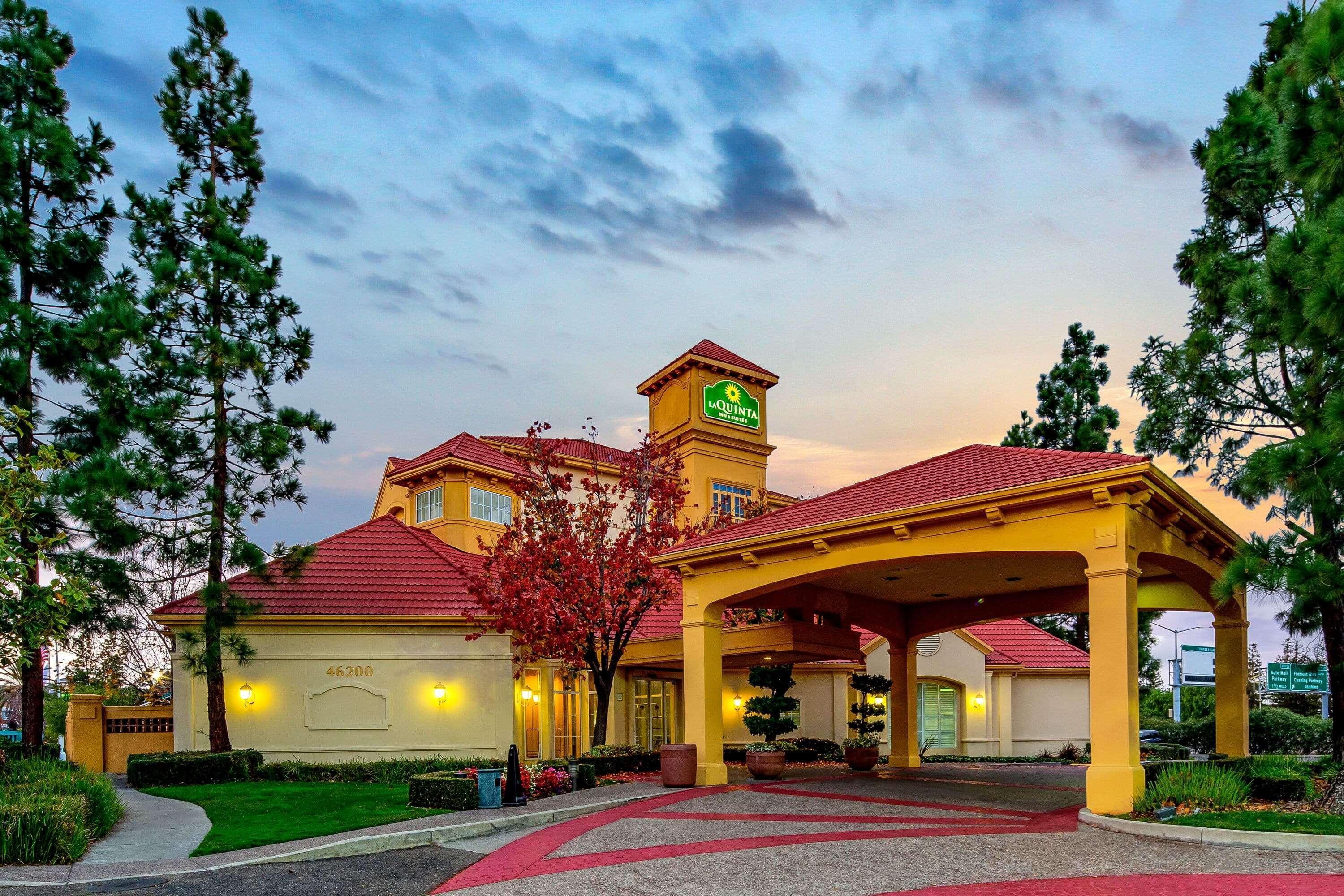 La Quinta By Wyndham Fremont / Silicon Valley Bagian luar foto